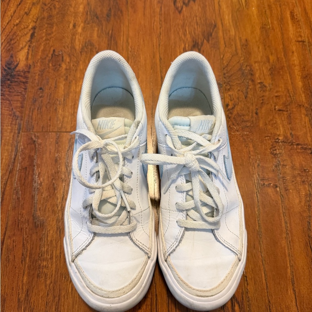 Nike White and Light Blue Sneakers